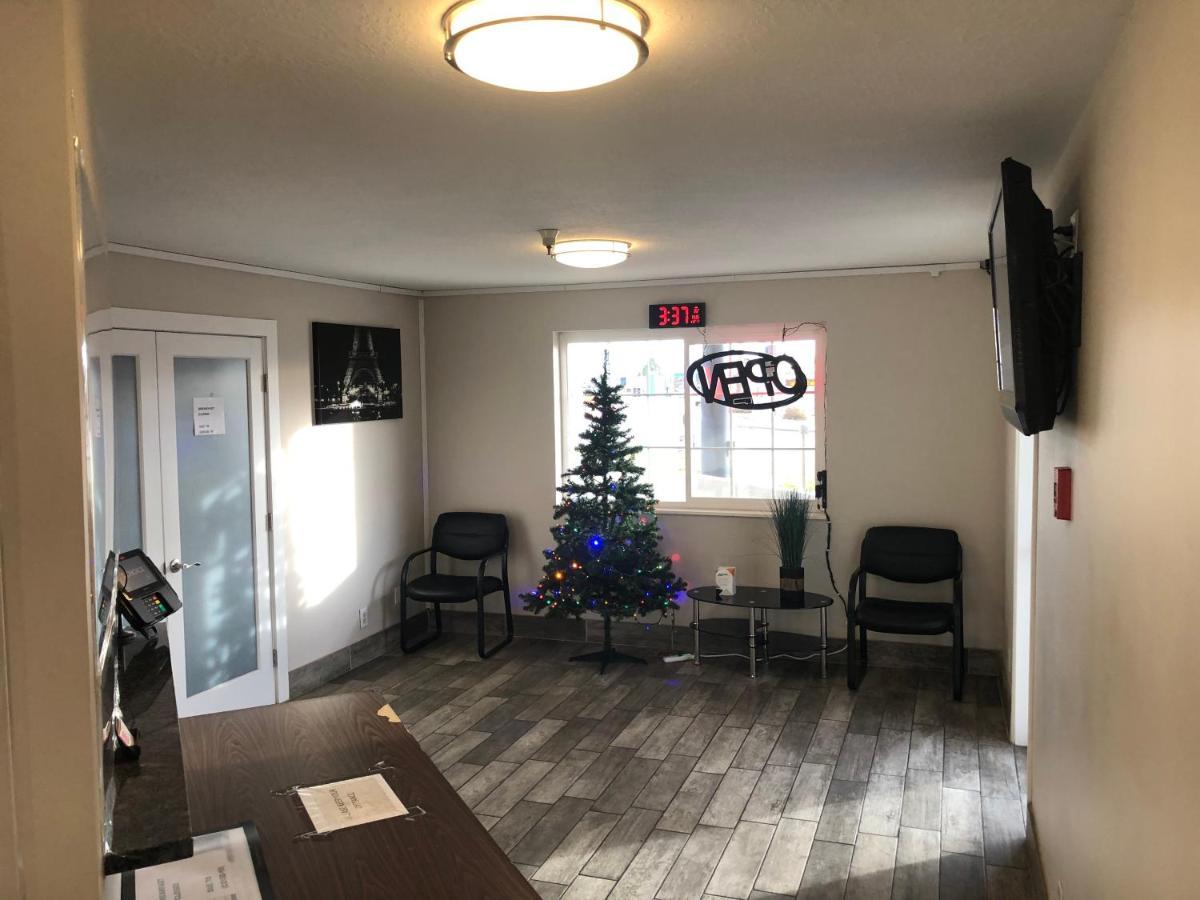 Ameri-Stay Inn & Suites Clearfield Eksteriør billede