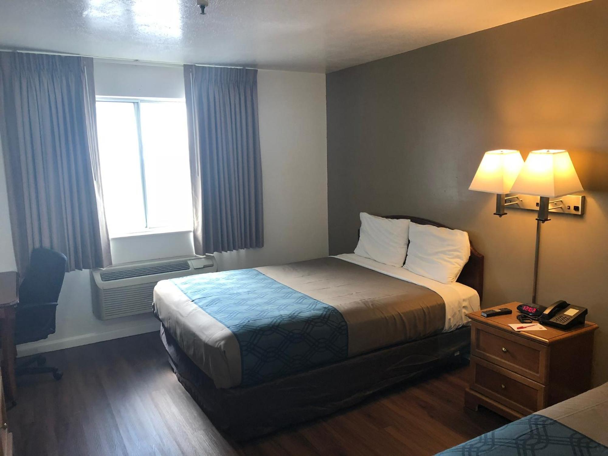 Ameri-Stay Inn & Suites Clearfield Eksteriør billede